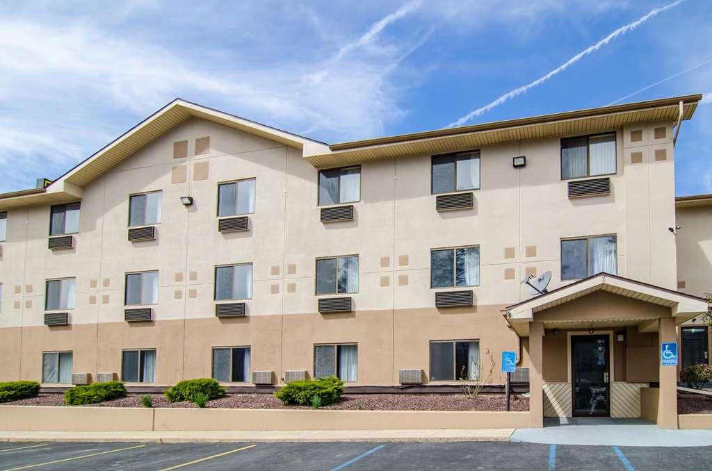 Motel 6-Montoursville, Pa - Williamsport Exteriör bild